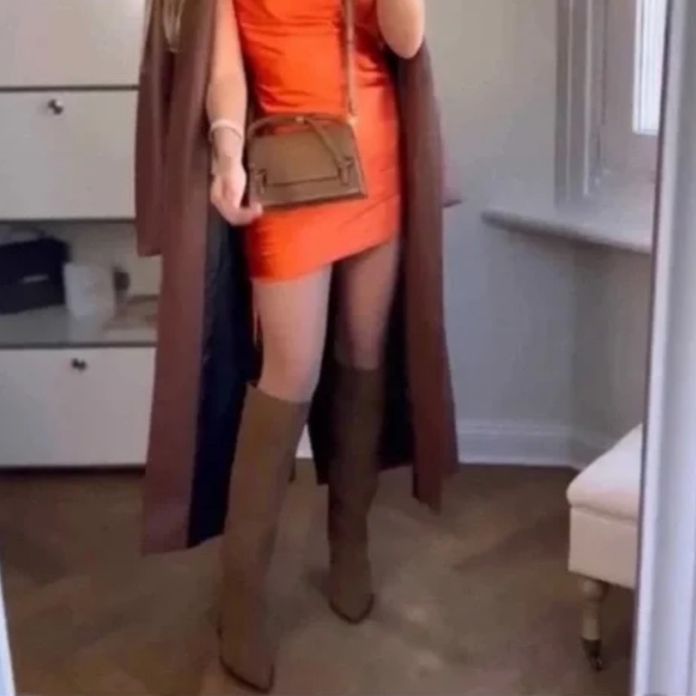 Zara Split Suede Heeled Boots Blogger’s Fav SZ 6 or 26 EU - Picture 10 of 11